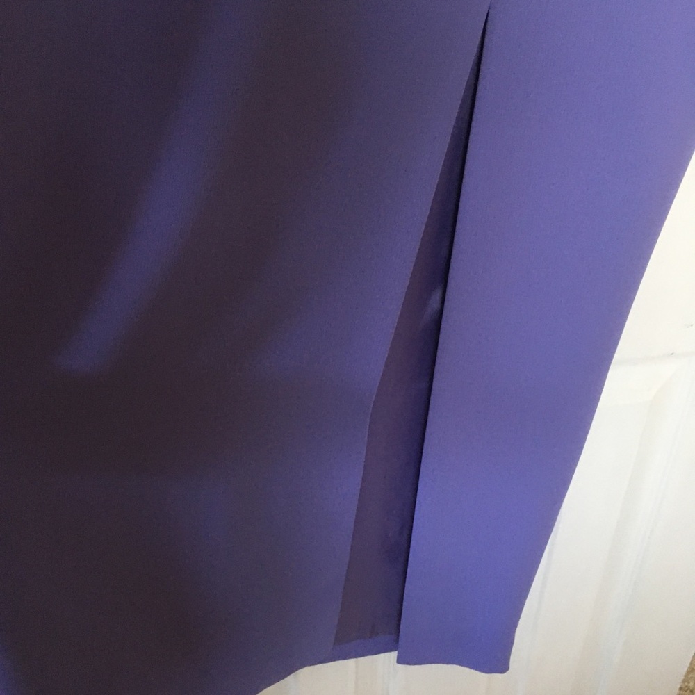 Stunning Lavander color cocktail dress sz 12 - Picture 4 of 4